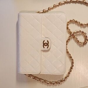 Vintage Chanel Shoulder Bag